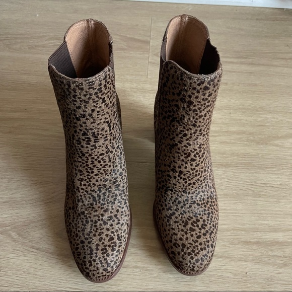 Madewell | NEW The Laura Leopard Print Heeled Chelsea Boot in Spotted Calf Hair - Picture 5 of 9